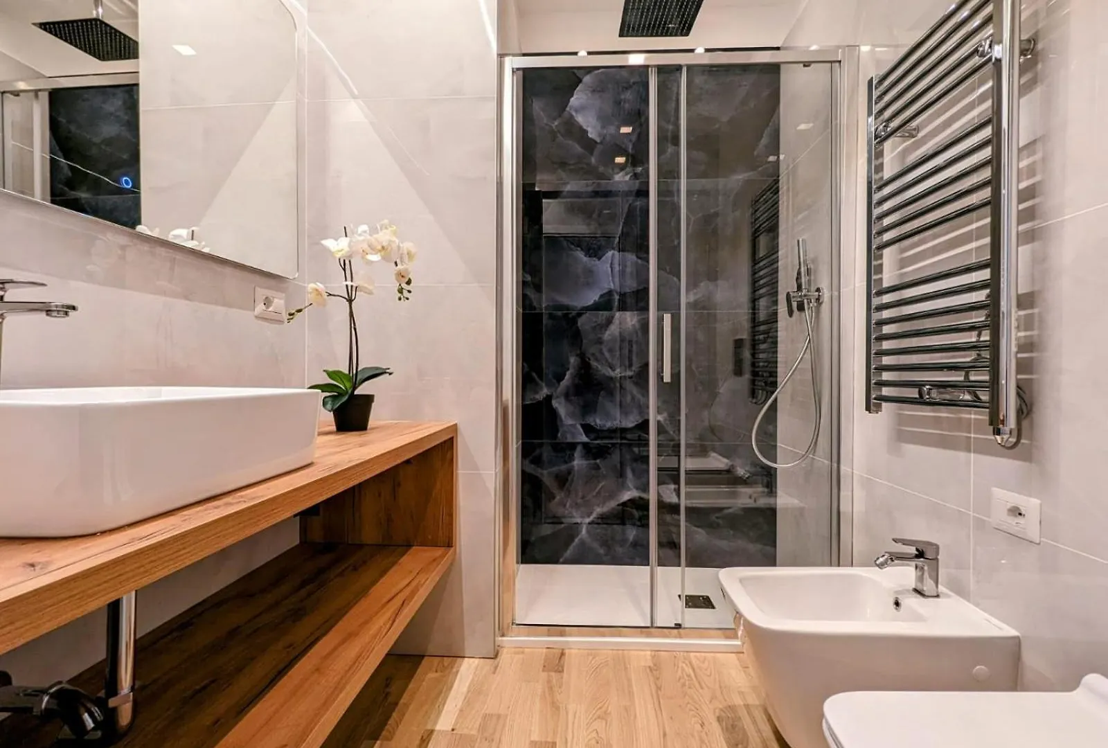 La Corte Farini Apartment Milan